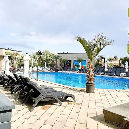 Sunrise King Studio Spa N Pool Beach Resort Năvodari Buitenkant foto