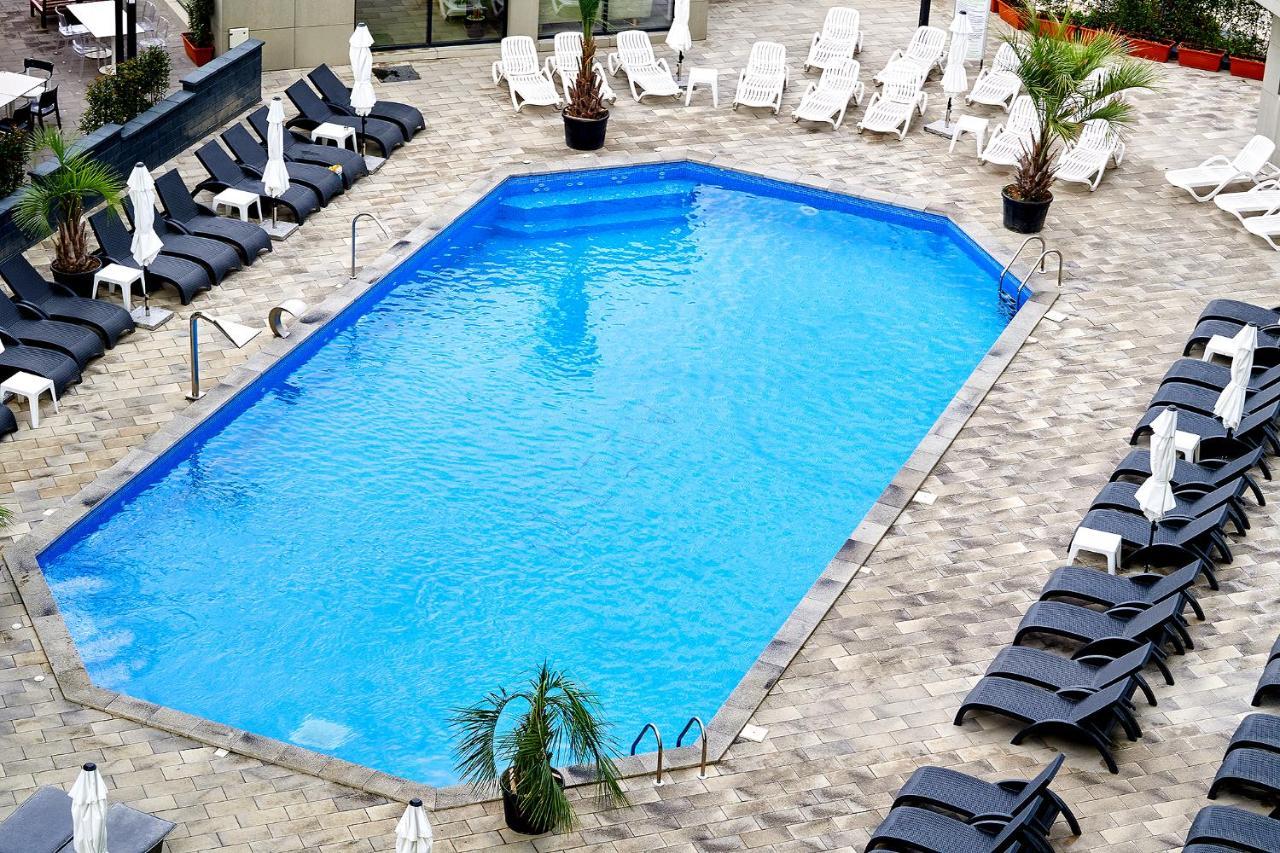 Sunrise King Studio Spa N Pool Beach Resort Năvodari Buitenkant foto